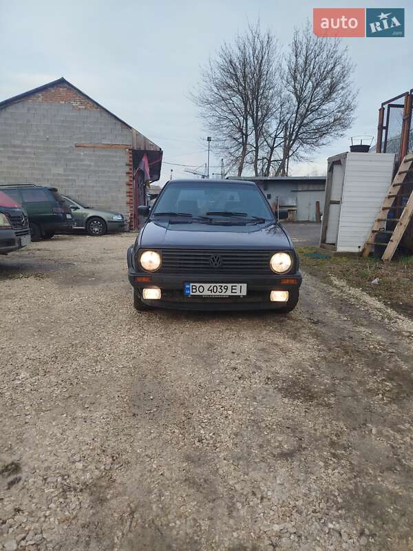 Volkswagen Golf (1990)