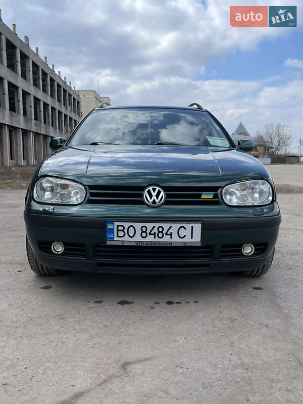 Volkswagen Golf (1999)