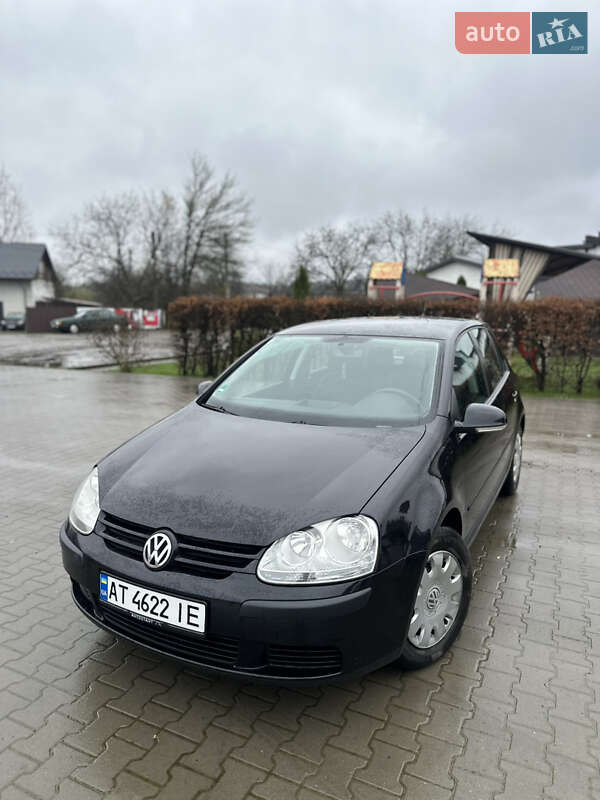 Volkswagen Golf (2005)