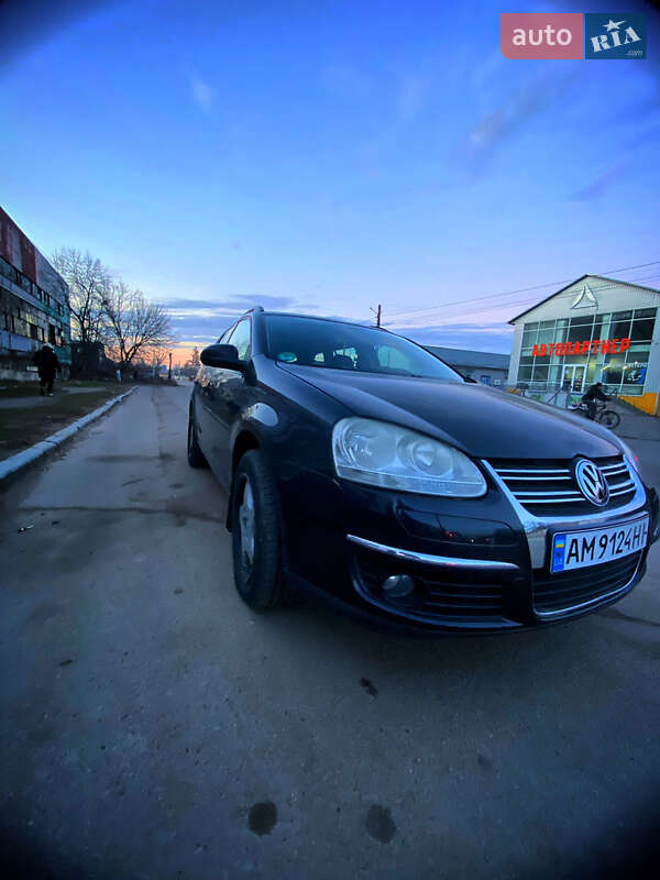 Volkswagen Golf (2009)