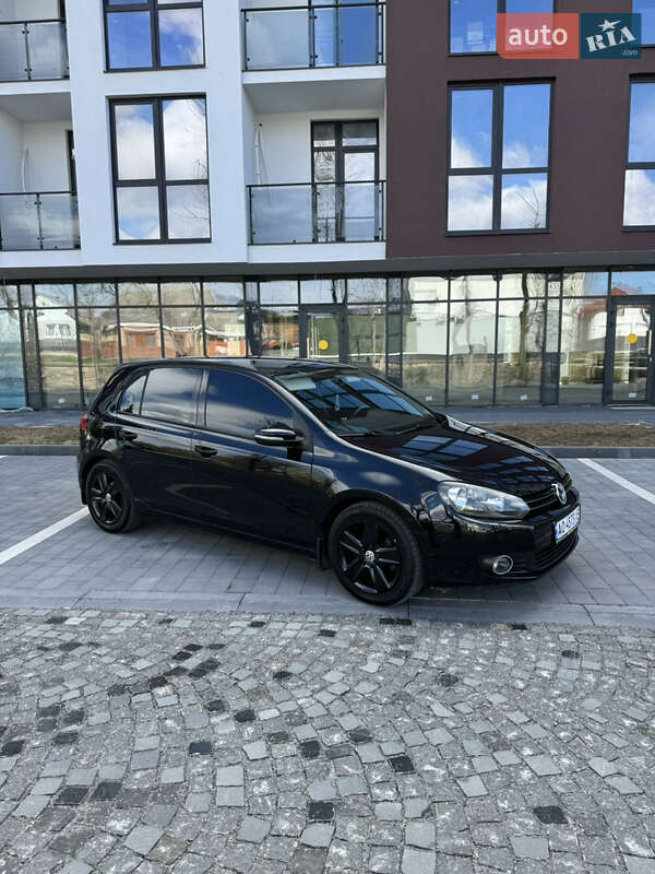 Volkswagen Golf (2008)