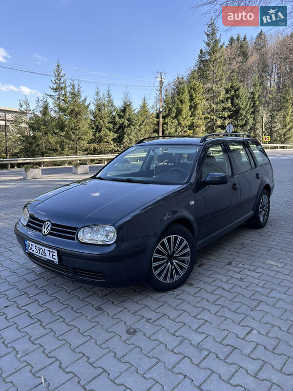 Volkswagen Golf (2001)