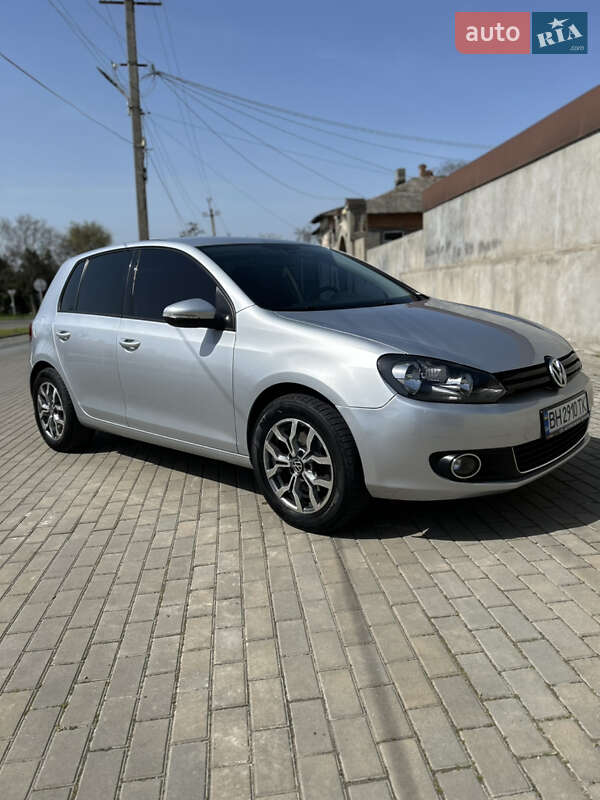 Volkswagen Golf (2011)