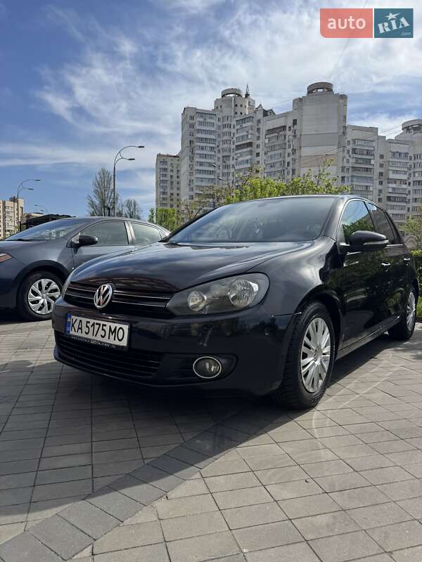 Volkswagen Golf (2010)