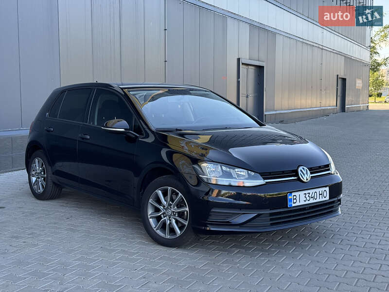 Volkswagen Golf (2017)