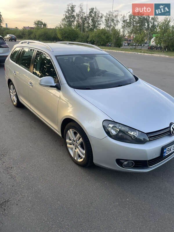 Volkswagen Golf (2012)
