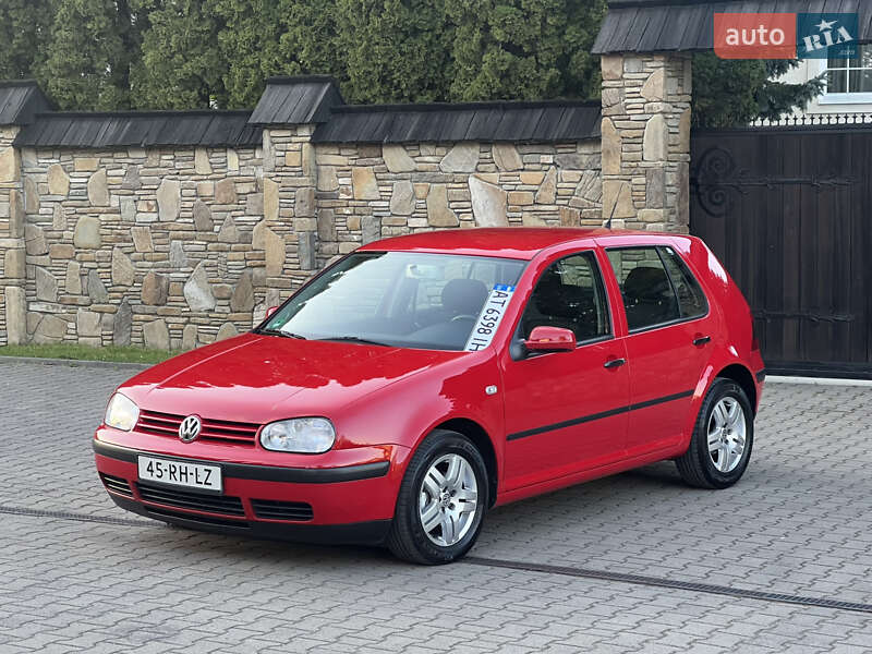 Volkswagen Golf (2001)