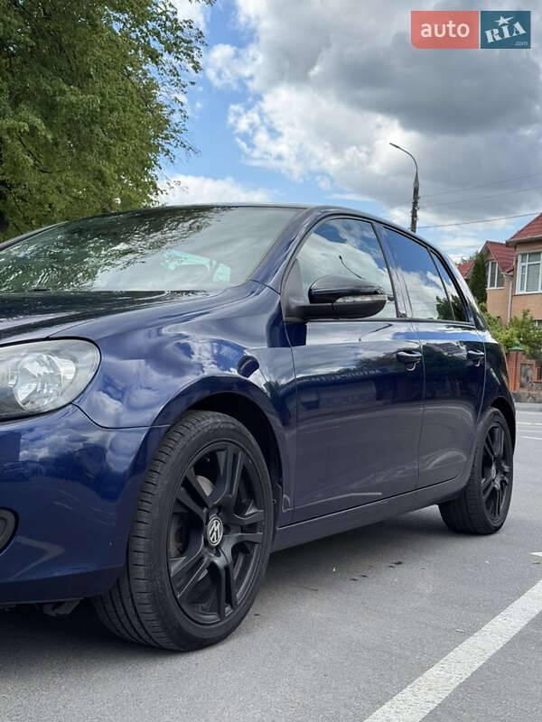 Volkswagen Golf (2012)
