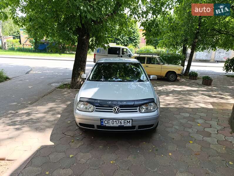 Volkswagen Golf (1999)