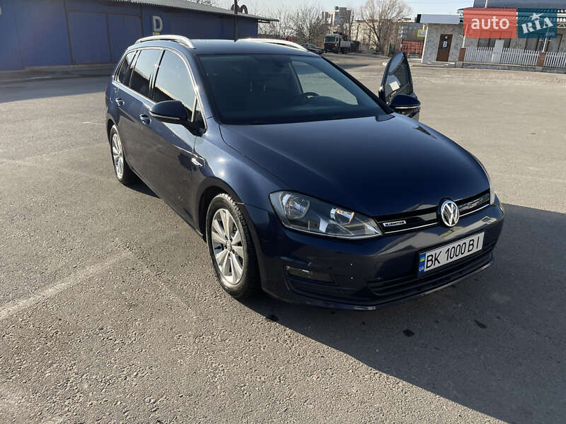 Volkswagen Golf (2015)