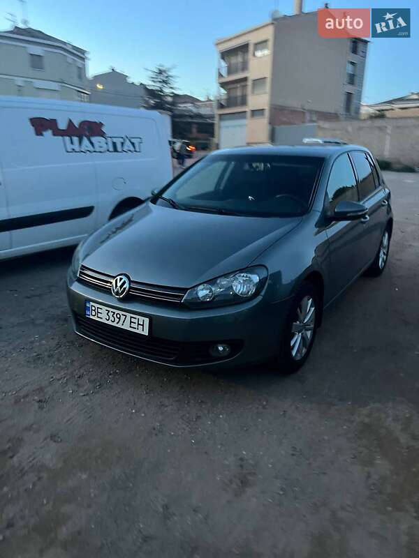 Volkswagen Golf (2012)