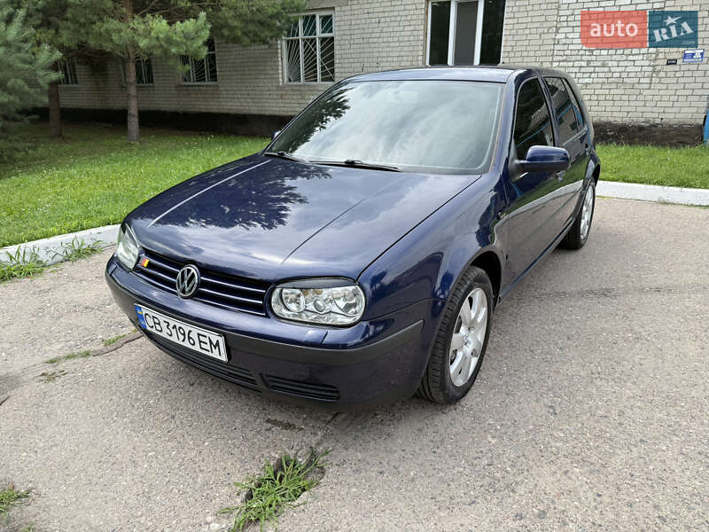 Volkswagen Golf (2001)