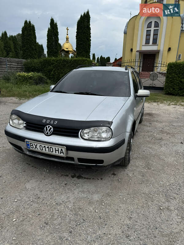 Volkswagen Golf (2000)