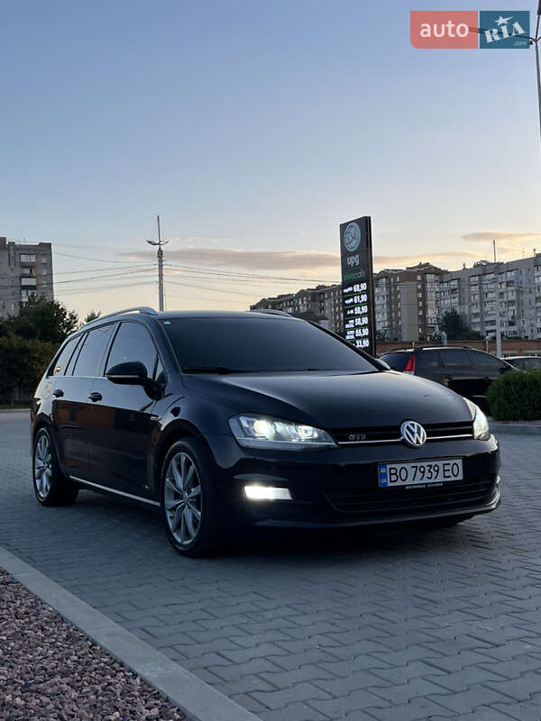 Volkswagen Golf (2014)
