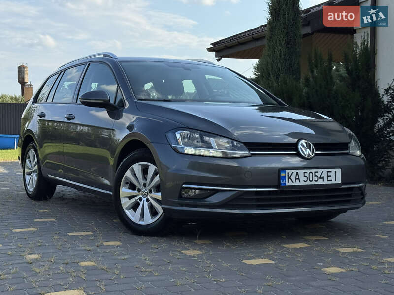 Volkswagen Golf (2018)