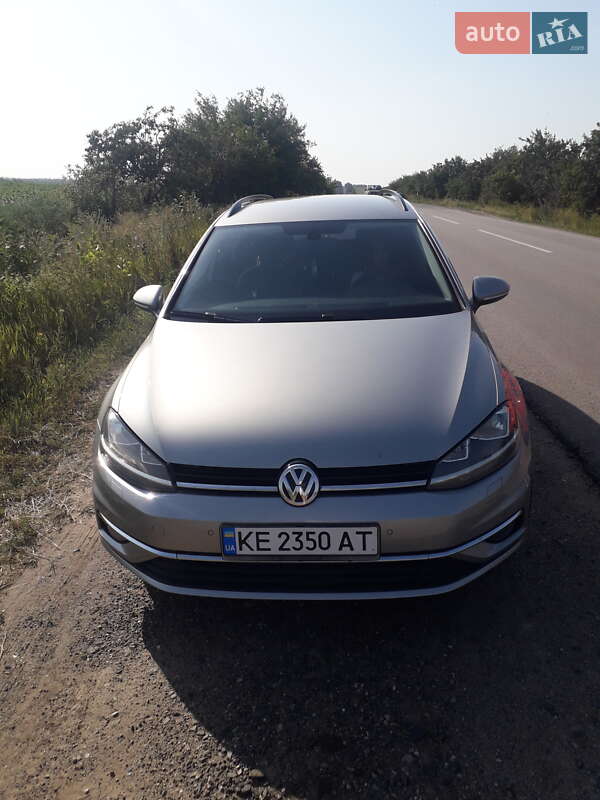 Volkswagen Golf (2018)