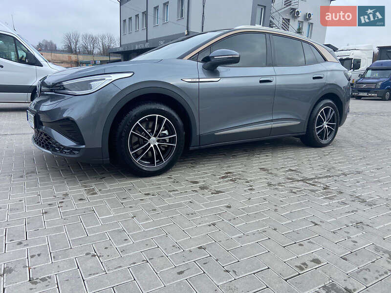 Volkswagen Id.4 x (2021)