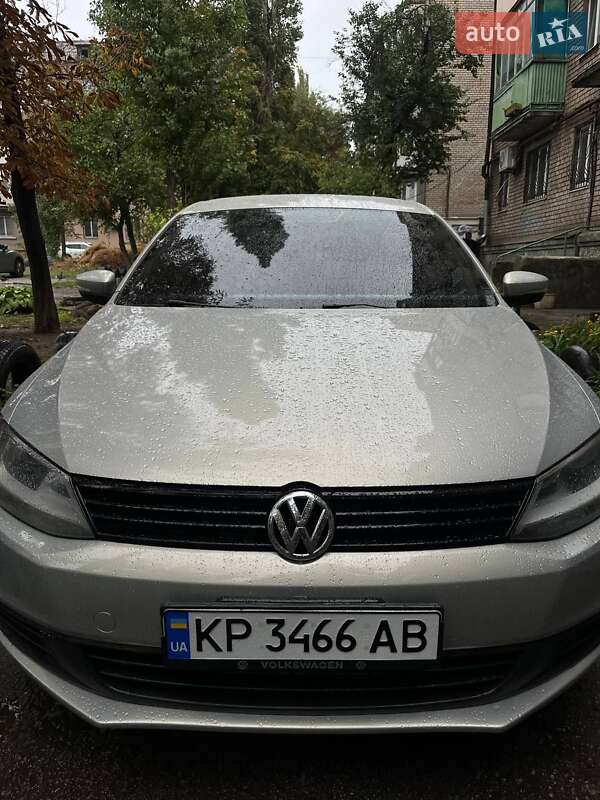 Volkswagen Jetta (2011)