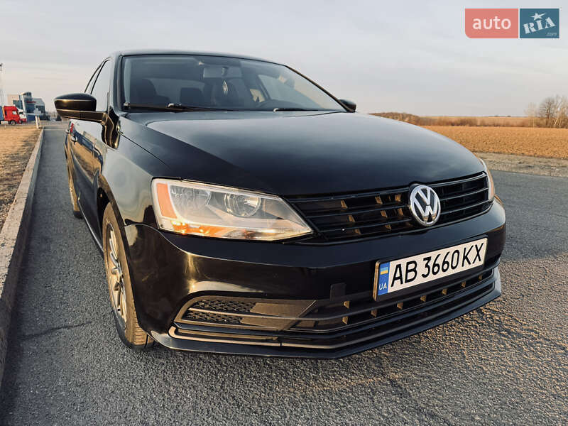 Volkswagen Jetta (2016)