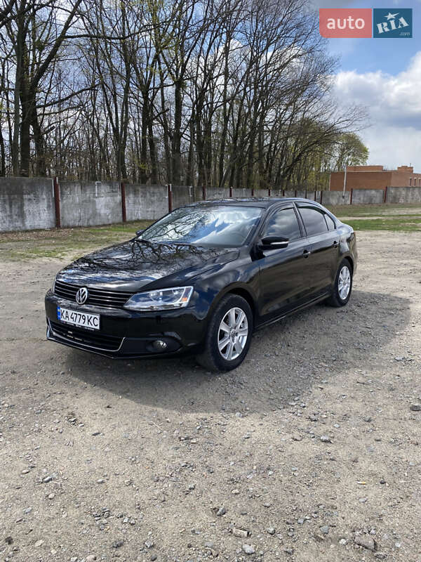 Volkswagen Jetta (2011)
