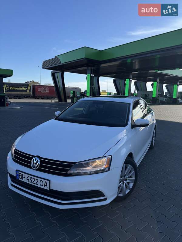 Volkswagen Jetta (2015)
