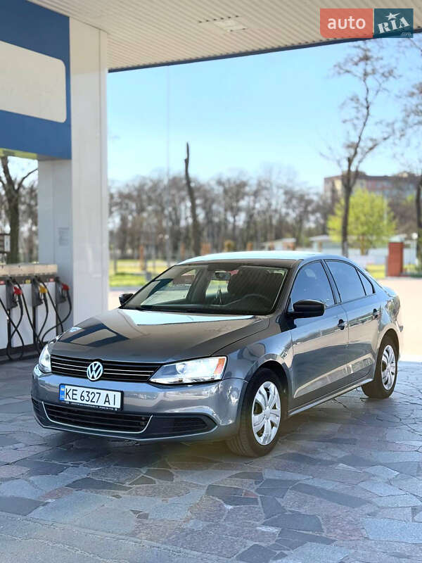 Volkswagen Jetta (2012)