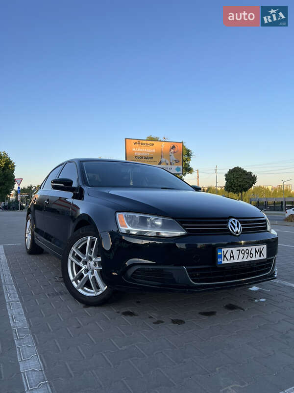 Volkswagen Jetta (2014)