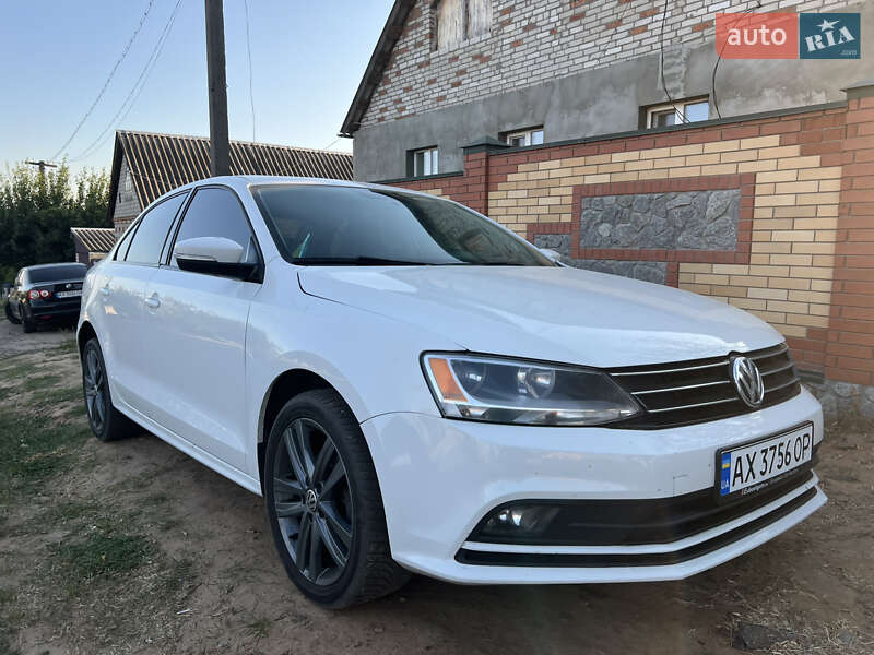 Volkswagen Jetta (2012)