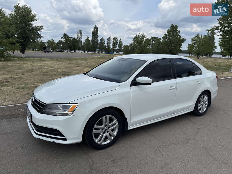 Volkswagen Jetta (2014)