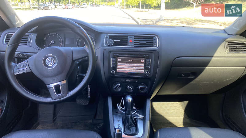 Volkswagen Jetta (2012)