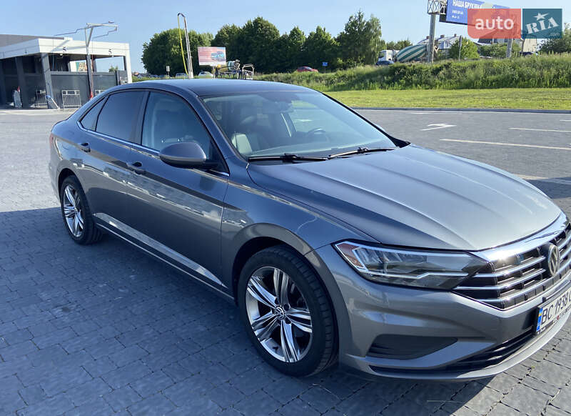 Volkswagen Jetta (2018)
