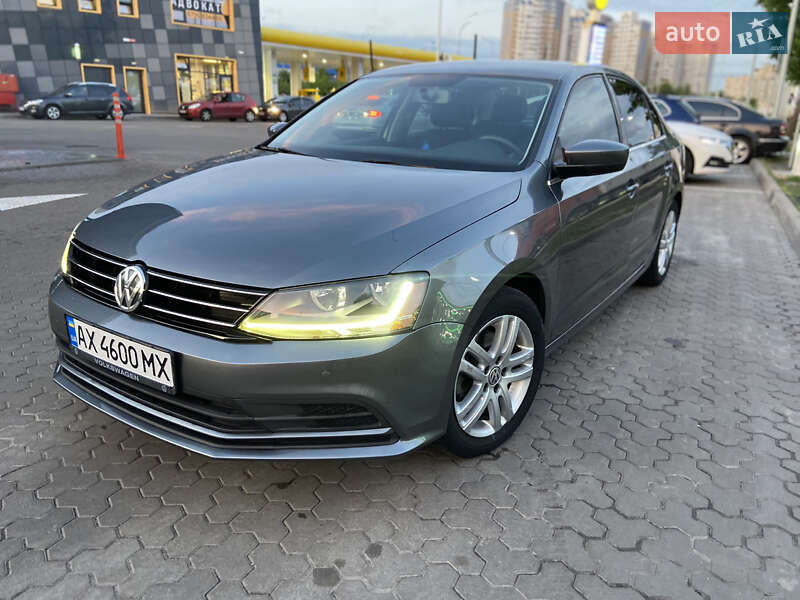 Volkswagen Jetta (2016)