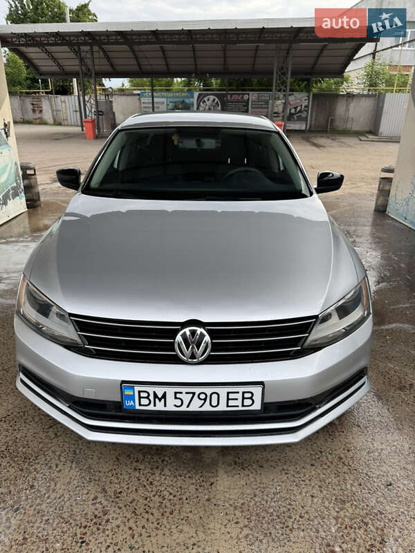 Volkswagen Jetta (2014)