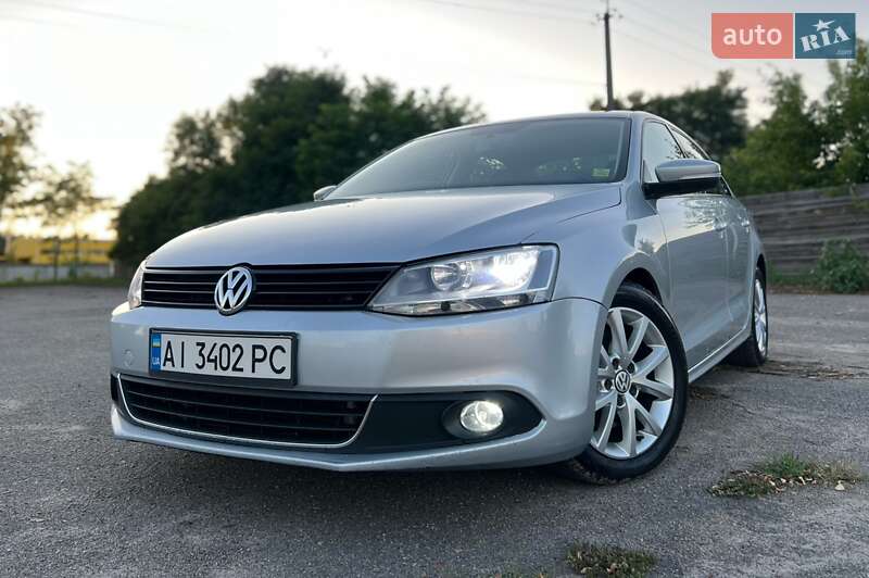 Volkswagen Jetta (2011)