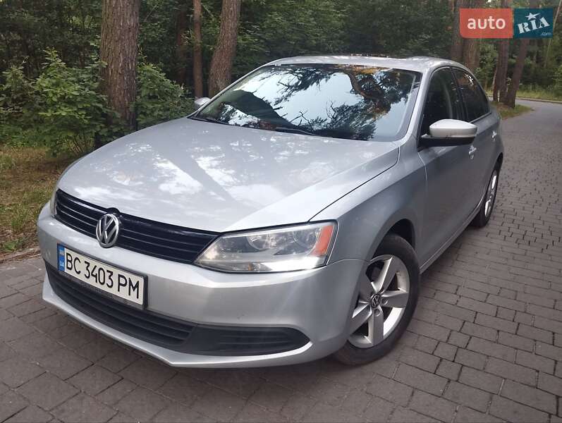 Volkswagen Jetta (2011)