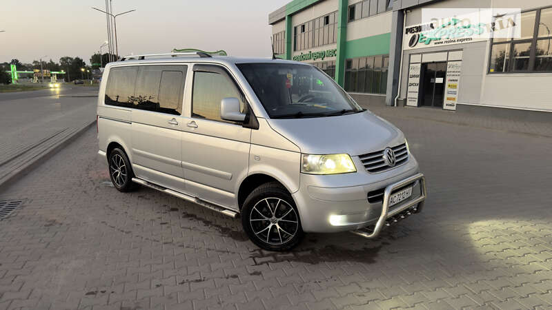Volkswagen Multivan (2003)