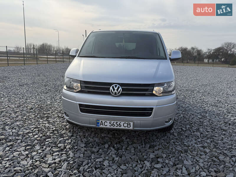Volkswagen Multivan (2012)