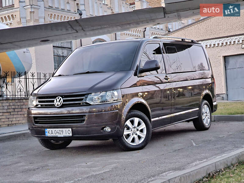 Volkswagen Multivan (2012)