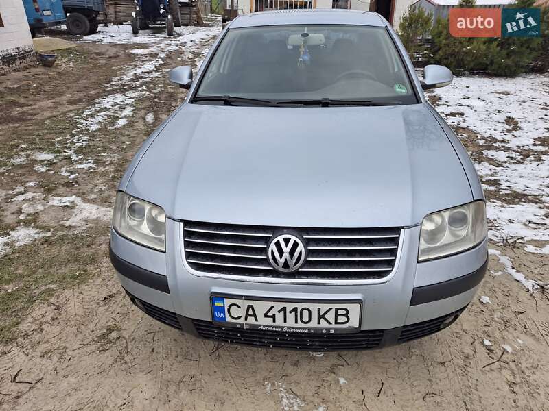 Volkswagen Passat (2004)