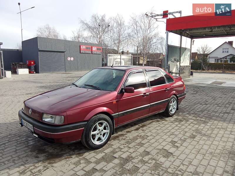 Volkswagen Passat (1992)