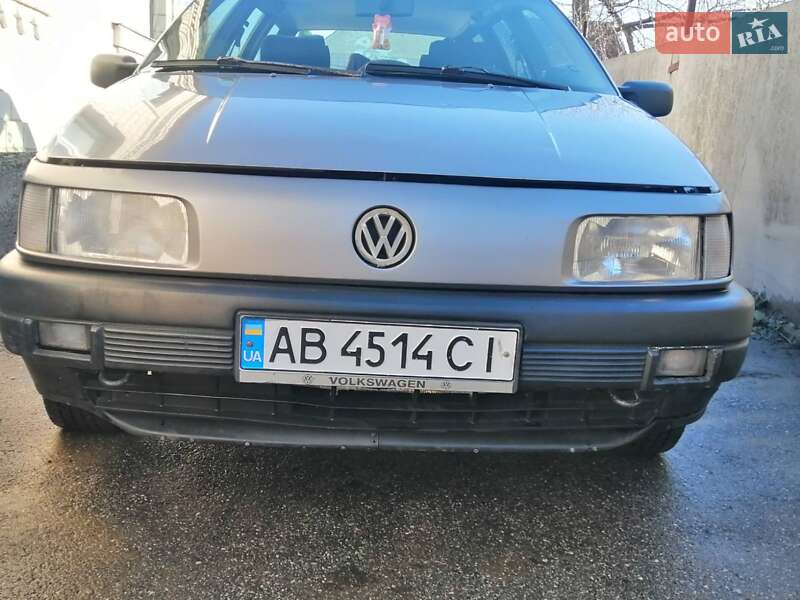 Volkswagen Passat (1990)
