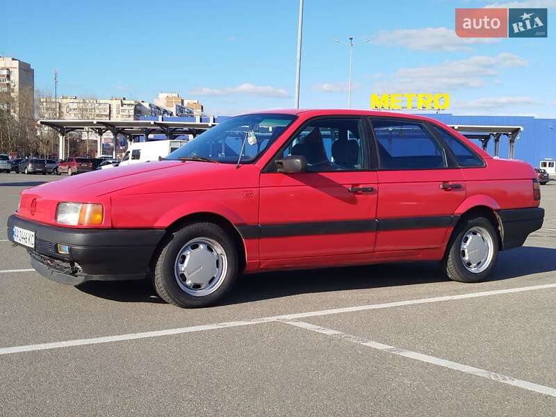 Volkswagen Passat (1992)