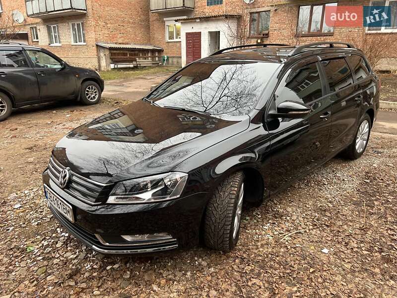 Volkswagen Passat (2011)