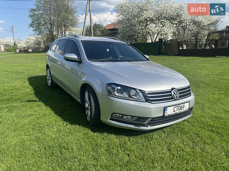 Volkswagen Passat (2011)