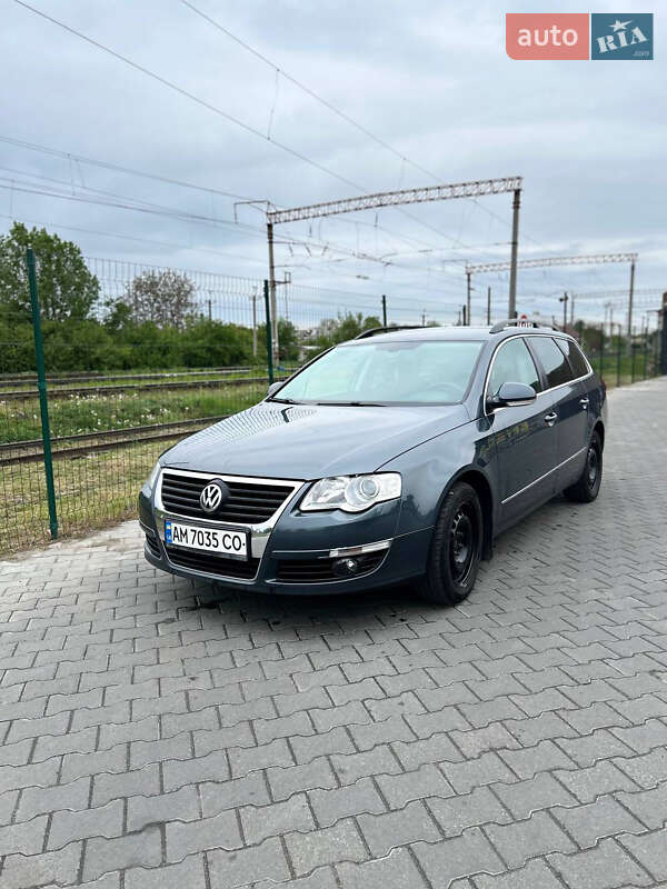 Volkswagen Passat (2010)