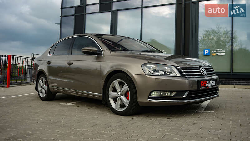 Volkswagen Passat (2011)
