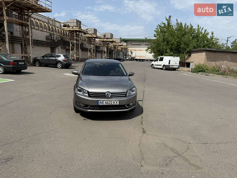 Volkswagen Passat (2014)