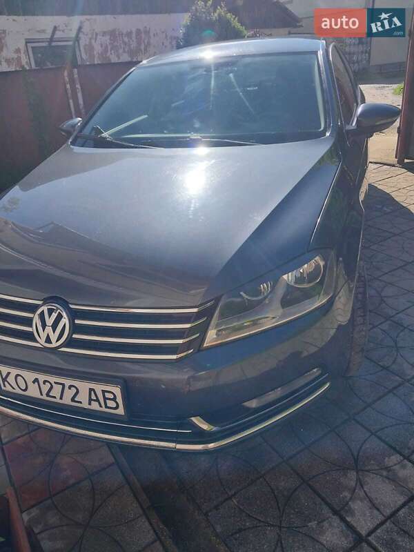 Volkswagen Passat (2012)