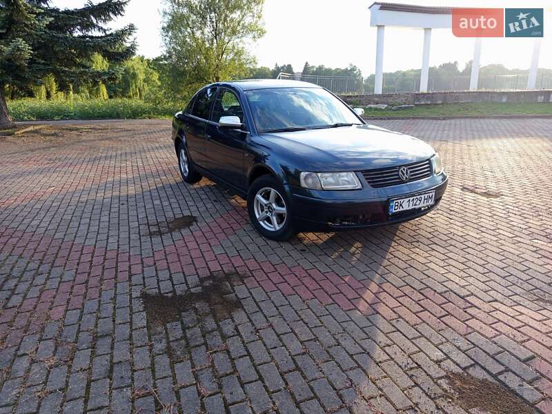 Volkswagen Passat (1997)