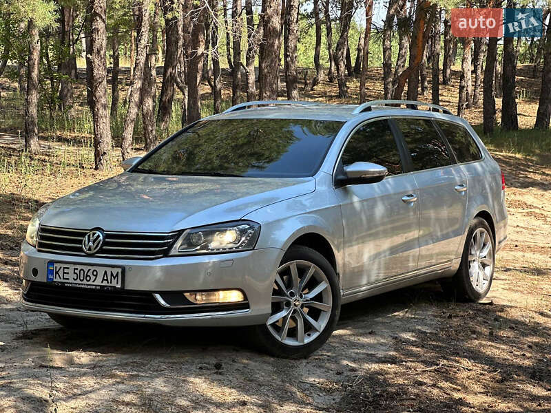 Volkswagen Passat (2012)